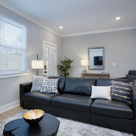 נאשוויל Modern Townhome, 10Min To Downtown! 8Min To Grand Ole Opry! Sleeps 8! מראה חיצוני תמונה