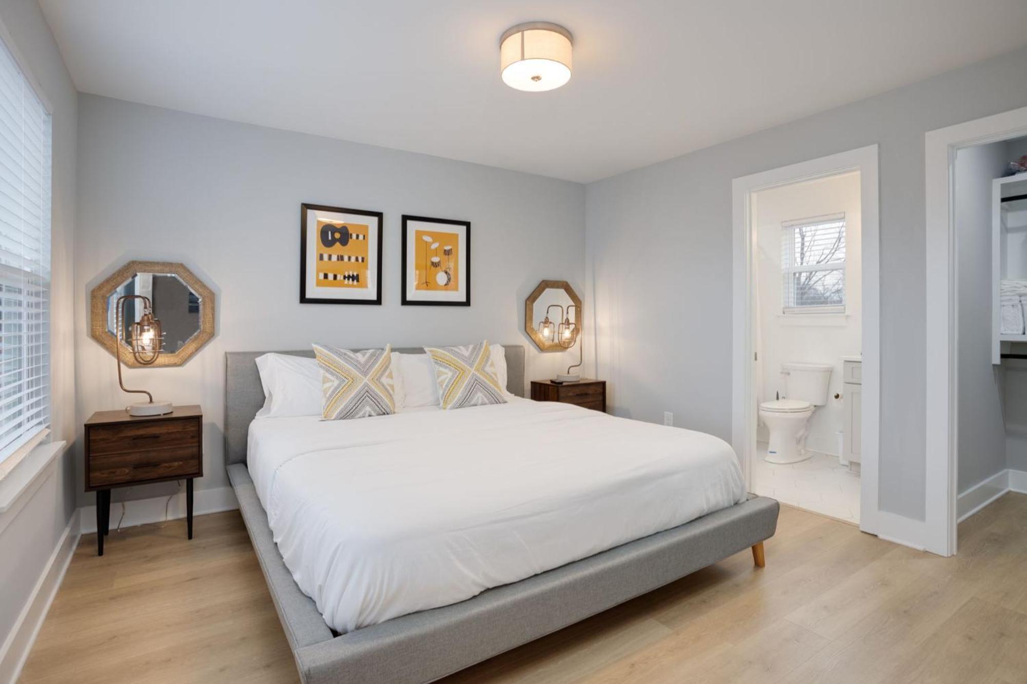 נאשוויל Modern Townhome, 10Min To Downtown! 8Min To Grand Ole Opry! Sleeps 8! מראה חיצוני תמונה